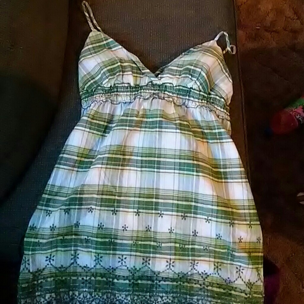 Spaghetti strap shirt